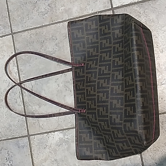 FENDI ZUCCA COATED FF TOTE- PINK INTERIOR - Picture 17 of 17